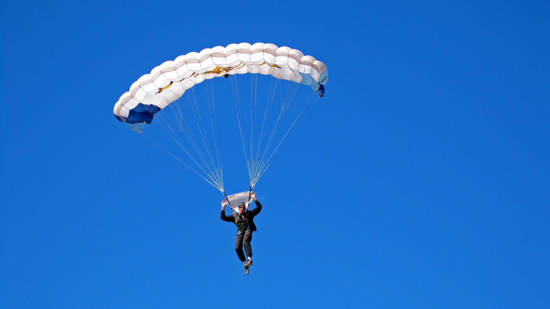 公牛签下非洲中锋潜力股，主打长远培养计划，公牛王朝时期的中锋