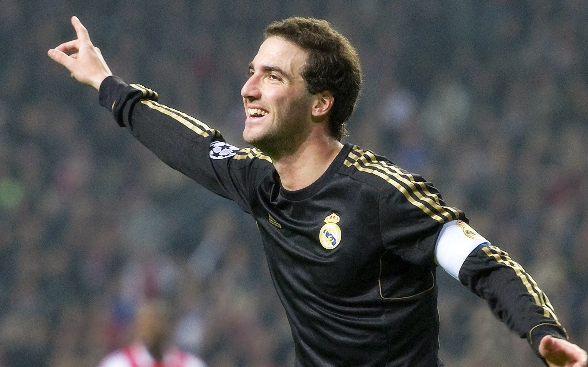 开云官网-摩洛哥队在巴黎奥运会男足比赛中多次利用边路进攻，摩洛哥男足阵容